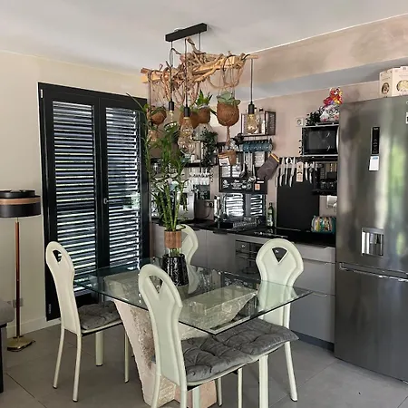 Coeur Du Vieux Et Zone De Loisir Apartamento *